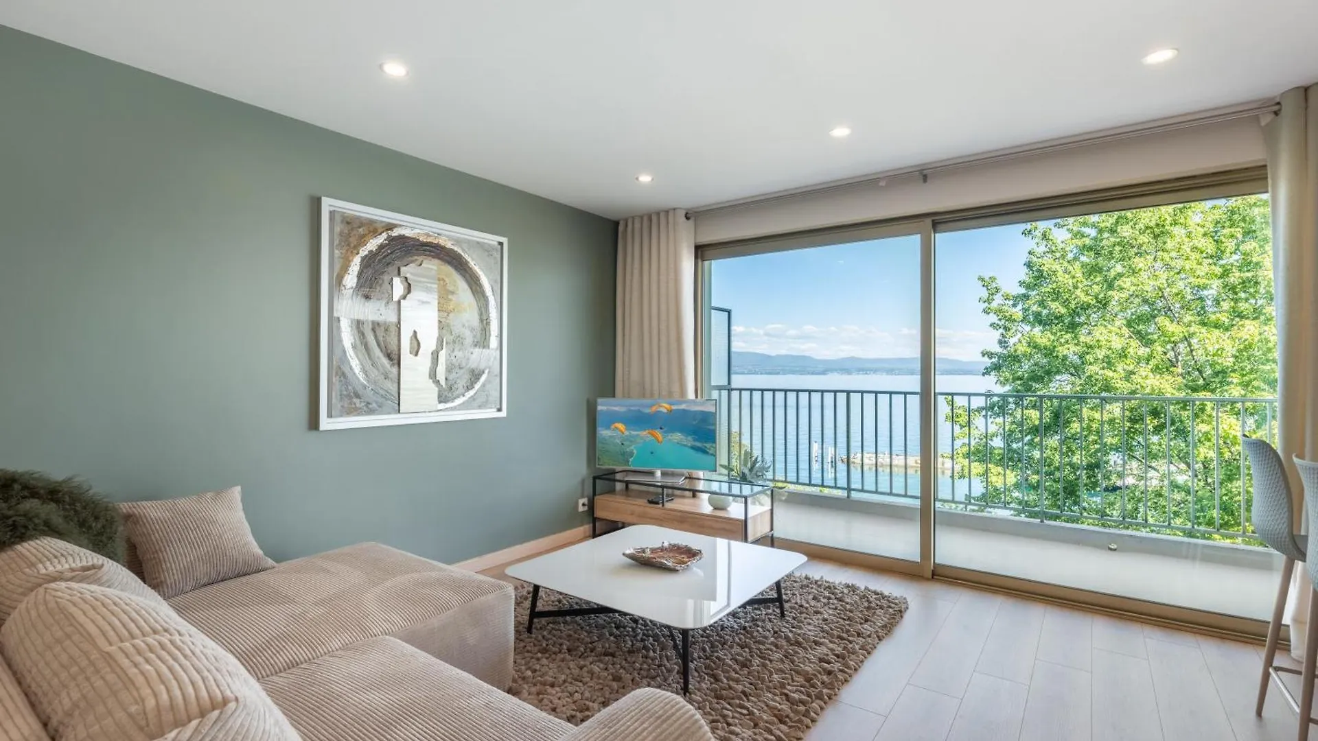 Appartement Evian Vue Lac Exceptionnel Lägenhet